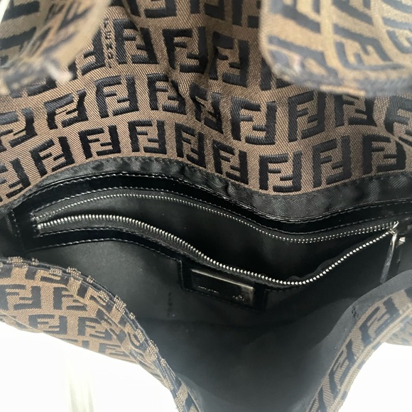 Small Fendi Bag - Picture 6 of 6